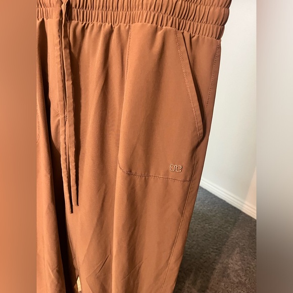 Tan Albion Romper - Picture 4 of 6